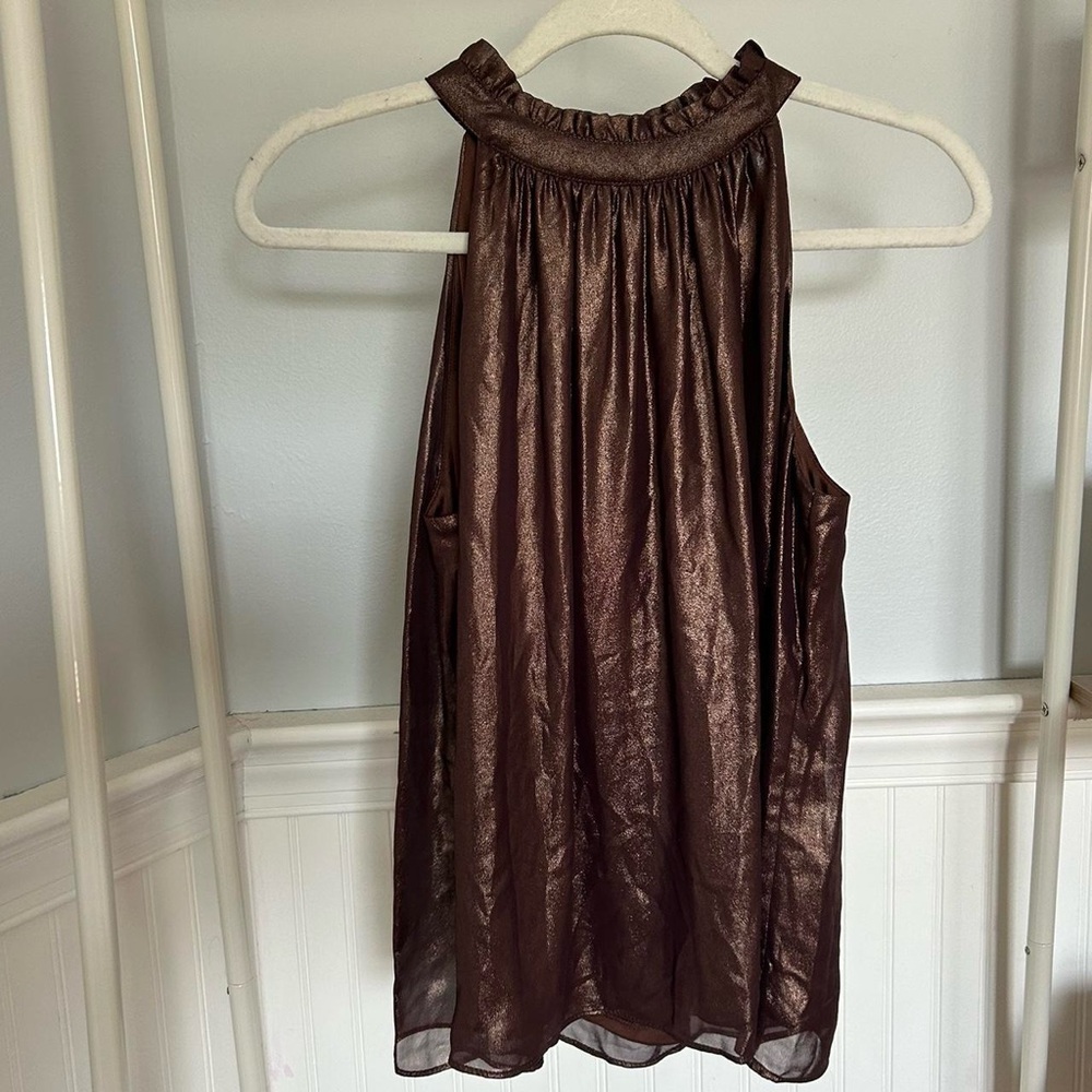 Simply VeraVeraWang  women’s high neck blouse.